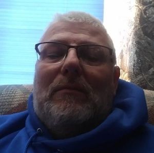 Meet your Posher, Karl